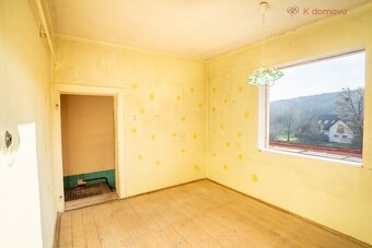 Prodej rodinného domu k rekonstrukci 164 m2, pozemek 412 m2 - 5
