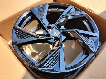 Sada ALU 5x112 R19 design RS ⚫PIANO BLACK⚫ - 5