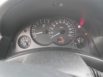 Opel Corsa C na ND nebo opravu - 5