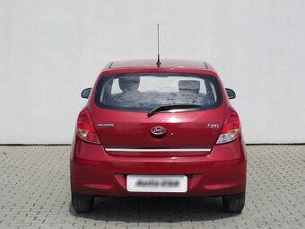 Hyundai I20 1.2i , 62 kW benzín, 2014 - 5
