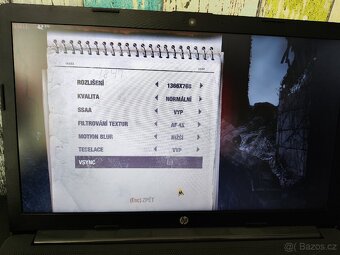 Prodám kvalitní notebook HPns Ryzen, 12 GB RAM DDR4 - 5