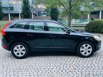 Volvo XC60 2.4 D5 4x4 5VÁLEC MANUÁL VÝHŘEV KAMERA TAŽNÉ - 5