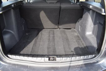 Dacia Duster 1,2 TCe PR. SERVIS,1.MAJITEL - 5
