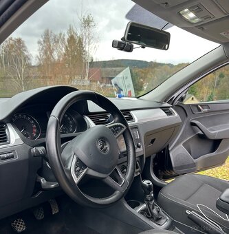 Škoda Rapid spaceback 1.6tdi - 5