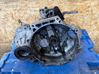 MANUÁLNÍ 6Q PŘEVODOVKA 1.6 TDI 77KW QWW - 5