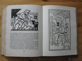 Atlas lodi a jiné zajímavé knihy , model lodi , plus Švejk - 5