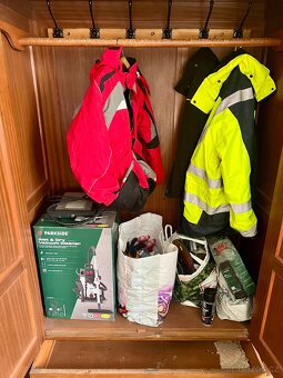 Starožitné skříně - 5