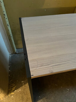 Dětský psací stůl 50 x 125, zelený/fialový 100,-Kč / ks - 5