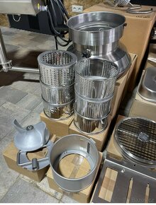 Robot Feuma HU1010 - 5