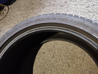 235/40/19 96v Dunlop - zimní pneu 2ks - 5