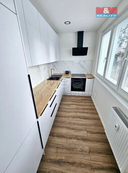 Prodej bytu 2+kk, 40 m², Praha, ul. Českomoravská - 5