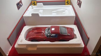 Ferrari 250 GTO 1:18 Kyosho - 5
