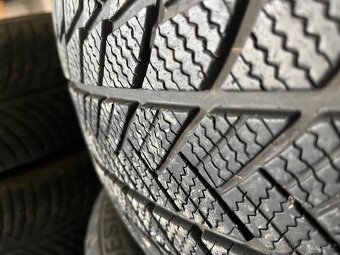 Pneumatiky RunFlat 275/45 R20 - 5