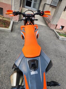 KTM 690 Enduro R 32kw 2021 záruka - 5