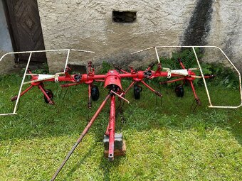Obraceč sena Fahr KH4 - 5
