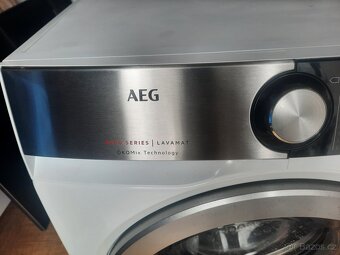 Pracka parní AEG serie 8000 ---odvoz možný - 5