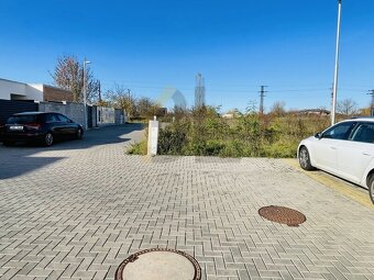 Prodej stavebního pozemku 2015m2, Hodonín - 5