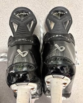 Hokejové brusle Bauer vapor Hyperlite 2 - 5