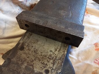 strojní svěrák - 5