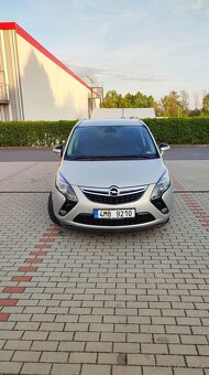 Opel Zafira C 2.0 CDTi Cosmo, ČR, nehav. , 5 + 2 míst, - 5