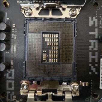 ASUS ROG STRIX Z790-H GAMING WIFI - ZÁRUKA - 5