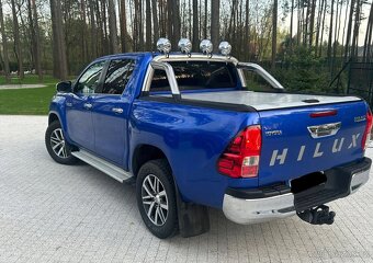Toyota Hilux 2 393 cm3 - 5