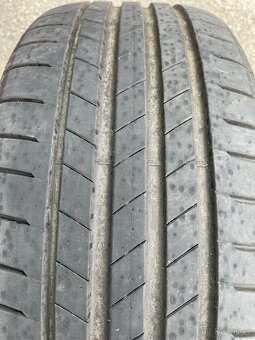 Pneu BRIDGESTONE 225/40R19 93Y RFT - 5