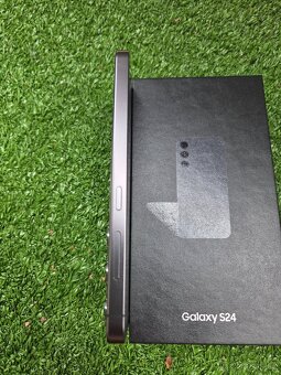 Samsung Galaxy S24 black 128gb - 5
