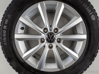 Volkswagen Passat - Originání 16" alu kola - Zimní pneu - 5