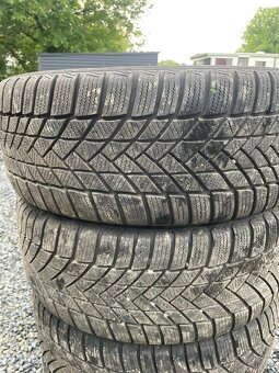 ALU Disky 5x112 R17 + ❗️ zánovní zimní pneu ❗️ - 225/45 - 5