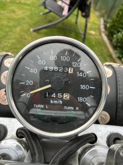 Suzuki Intruder VS 750 - 5