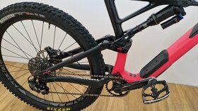 Specialized Enduro Elite 27,5 Carbon Pink vel. L - 5