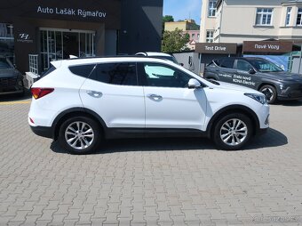 Hyundai Santa Fe 2.2CRDi 147kW 4x4 AUTOMAT 7MÍST TAŽNÉ 1MAJ - 5