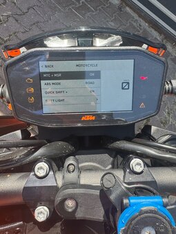 KTM 890 2022 - 5