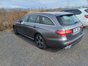 Prodam Mercedes E 220 4M - 5