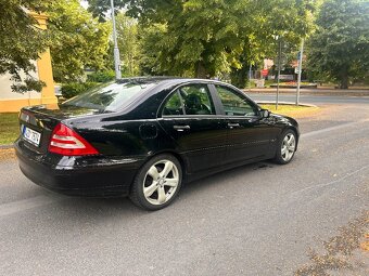 Mercedes benz - 5