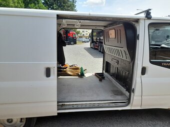 Prodám Ford Transit 2,2 TDCi 350 střední rozvor, 2x šoupačky - 5