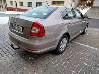 Octavia 2 1.9 tdi - 5
