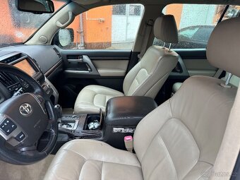 Toyota land cruiser v8 Lc 200 - 5