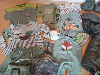 Khaki a béžové oblečky pro miminko - 5