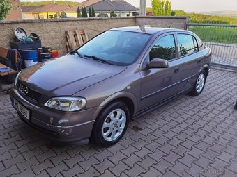 Opel ASTRA - 5