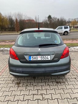 Prodám Peugeot 207, rok registrace 2007 - 5