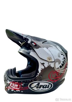 Arai VX-3, velikost XS - 5