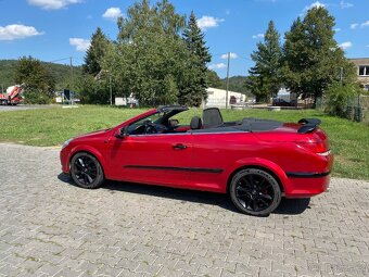 Opel Astra H Twintop - 1.8L - 5