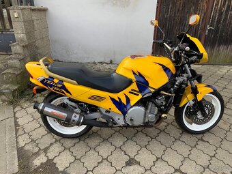 Honda CBR 1000 F - 5