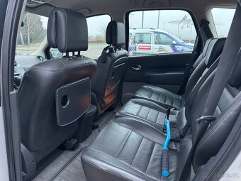 Prodam osobní automobil Renault scénic kombik. - 5