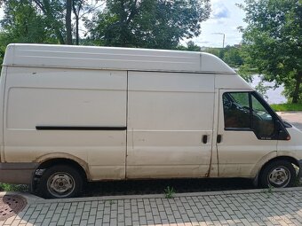 Ford Transit 330L - 5
