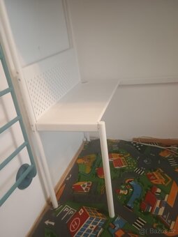 Palanda/vysoká postel Vitval Ikea se stolem - 5