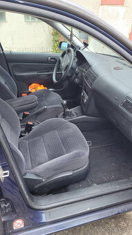 Prodám VW Golf 4 1.6 74kW - 5