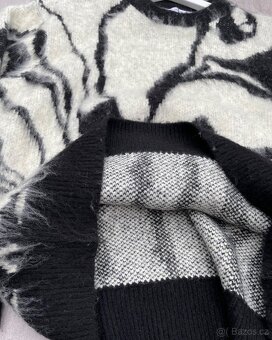Zara Abstract Jacquard Sweater "Cream Black" (L) - 5